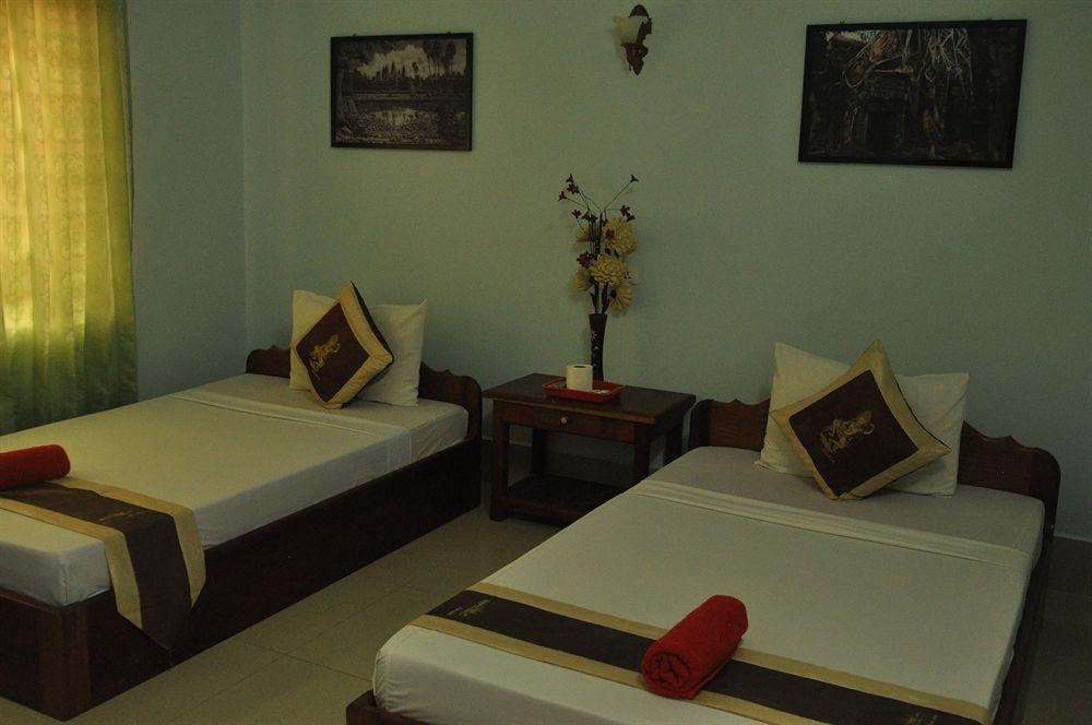Tropical Breeze Hotel Сием Реап Екстериор снимка