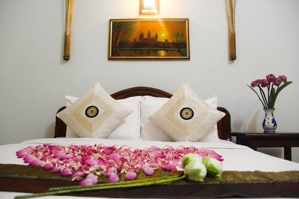 Tropical Breeze Hotel Сием Реап Екстериор снимка