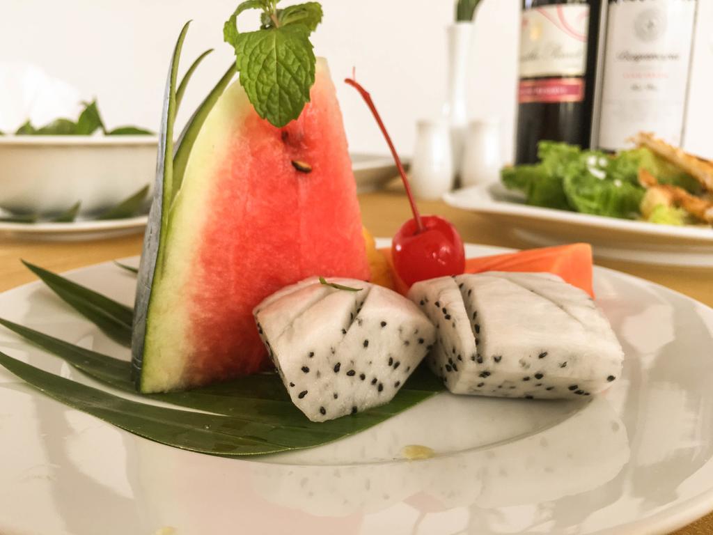 Tropical Breeze Hotel Сием Реап Екстериор снимка