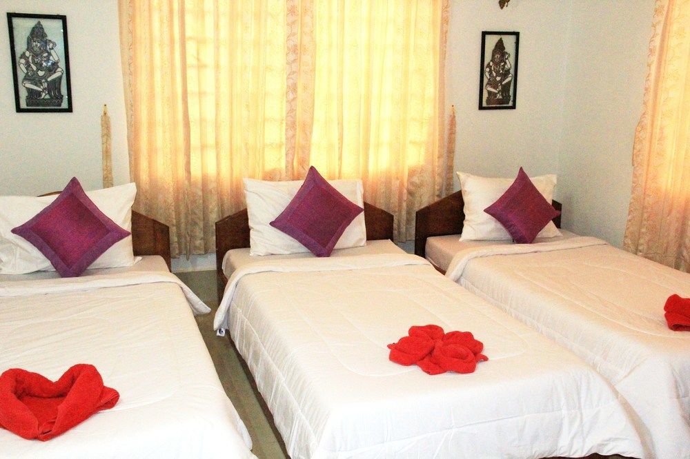 Tropical Breeze Hotel Сием Реап Екстериор снимка